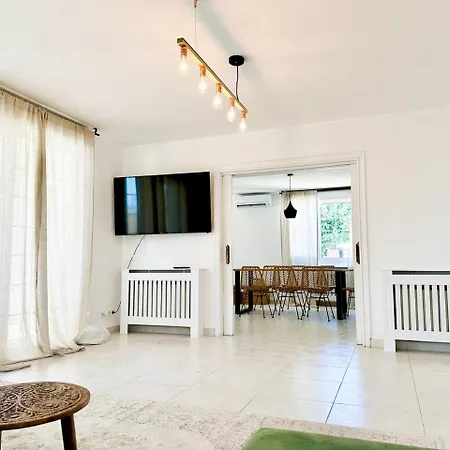 Villa Villa In Playa Den Bossa, 5 Min Supermarketbbq *