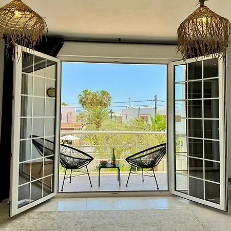 Villa In Playa Den Bossa, 5 Min Supermarketbbq Villa